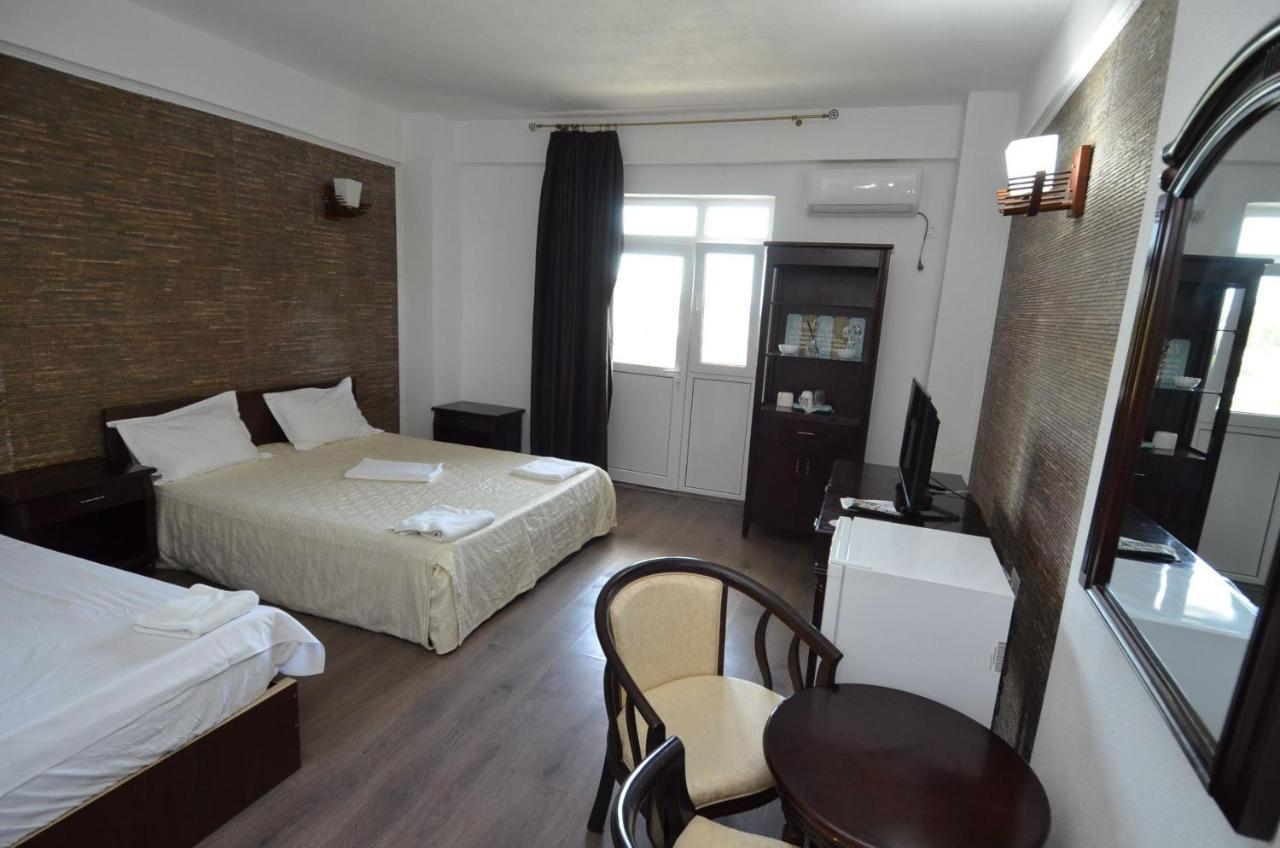 Hotel Perla Costineşti Exteriér fotografie