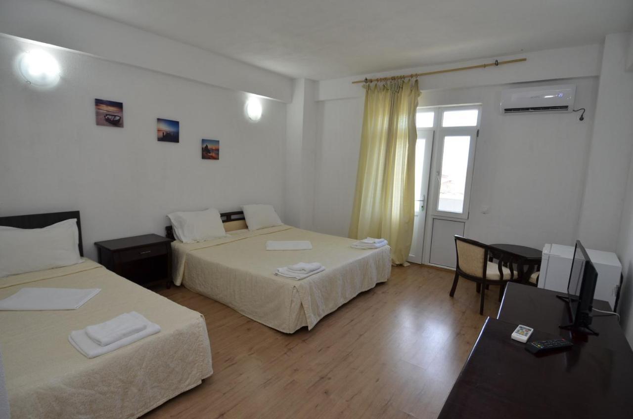 Hotel Perla Costineşti Exteriér fotografie
